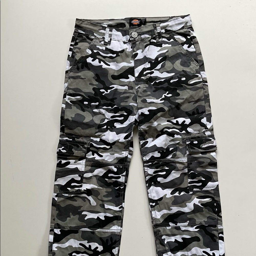 Dickies camouflage cargo pants